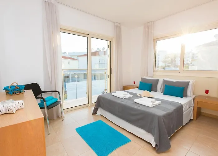 Pernera 588 * パラリムニ