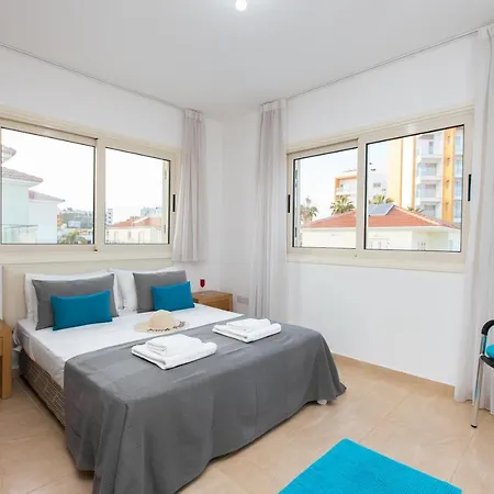 Βίλα Pernera 588 *