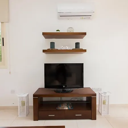Pernera 588 Villa *