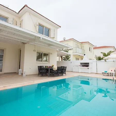 Pernera 588 Βίλα *